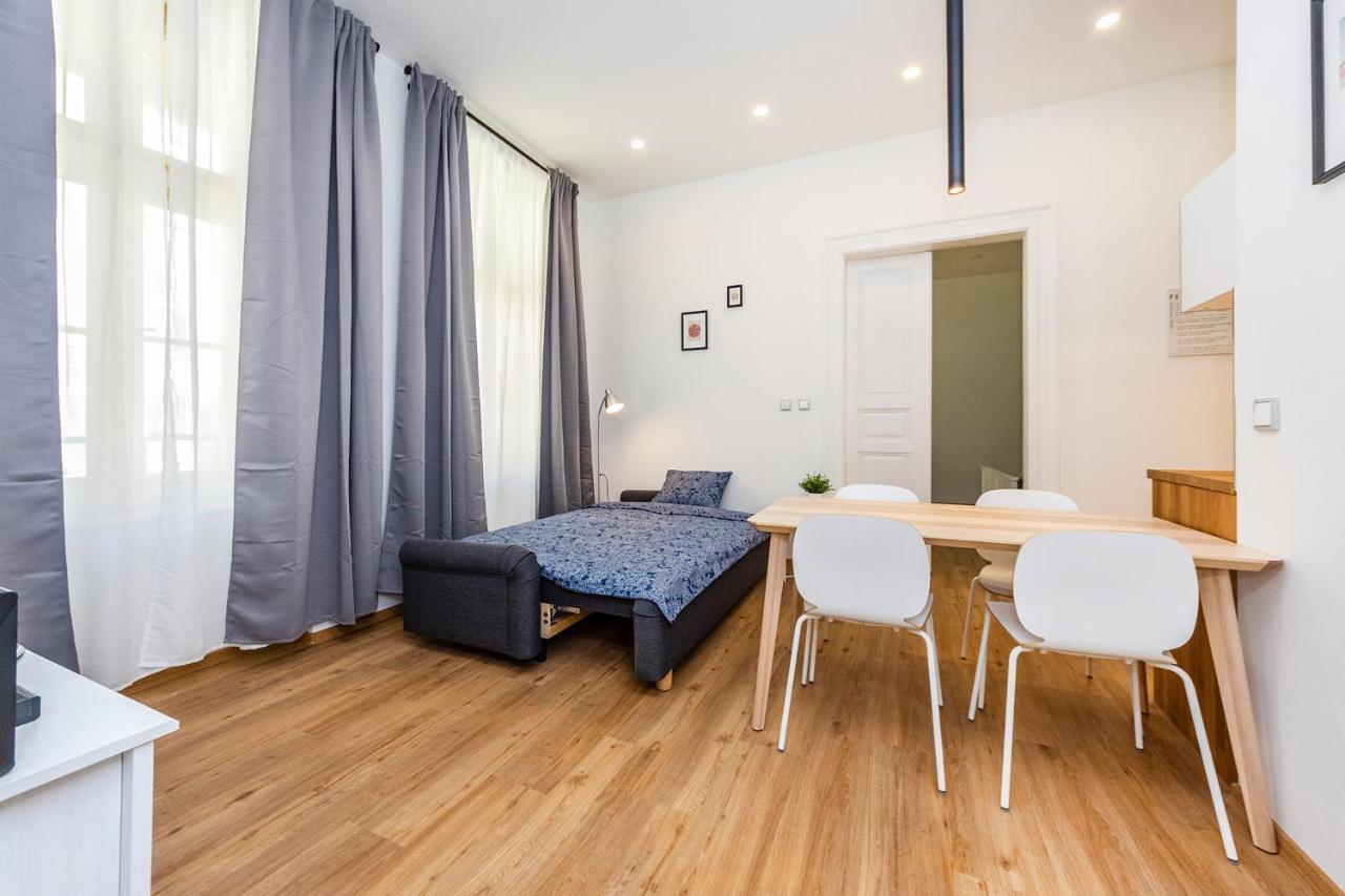Apartament Pat & Mat *